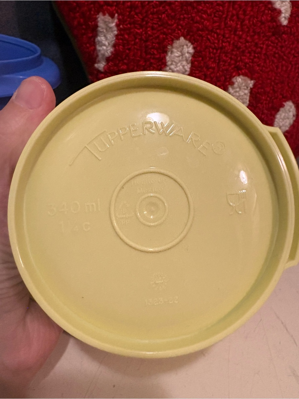 Tupperware small Blue Round Plastic snack Containers with lids 16pc - Picture 6 of 7